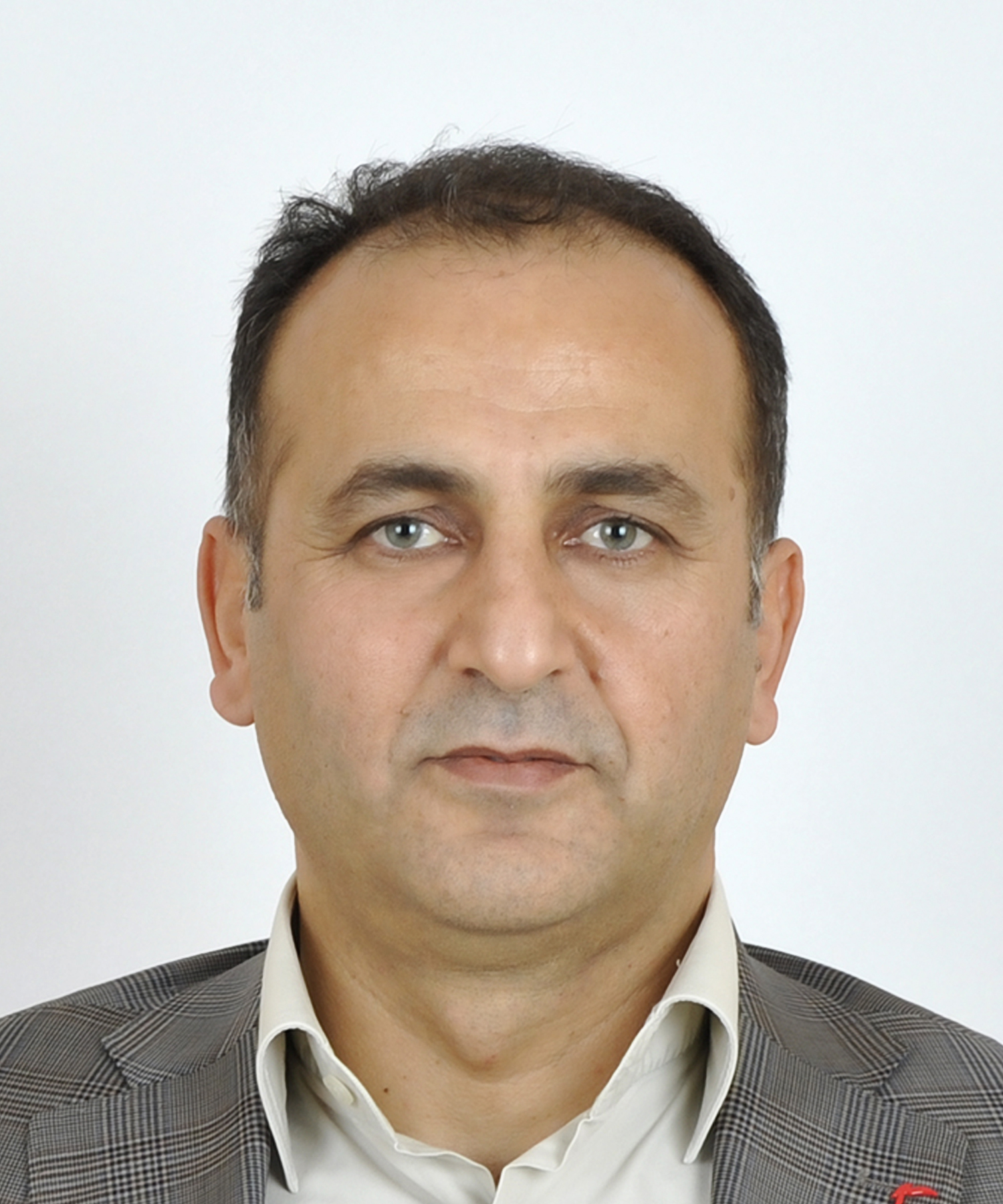 FAHRİ KARAYAKAR