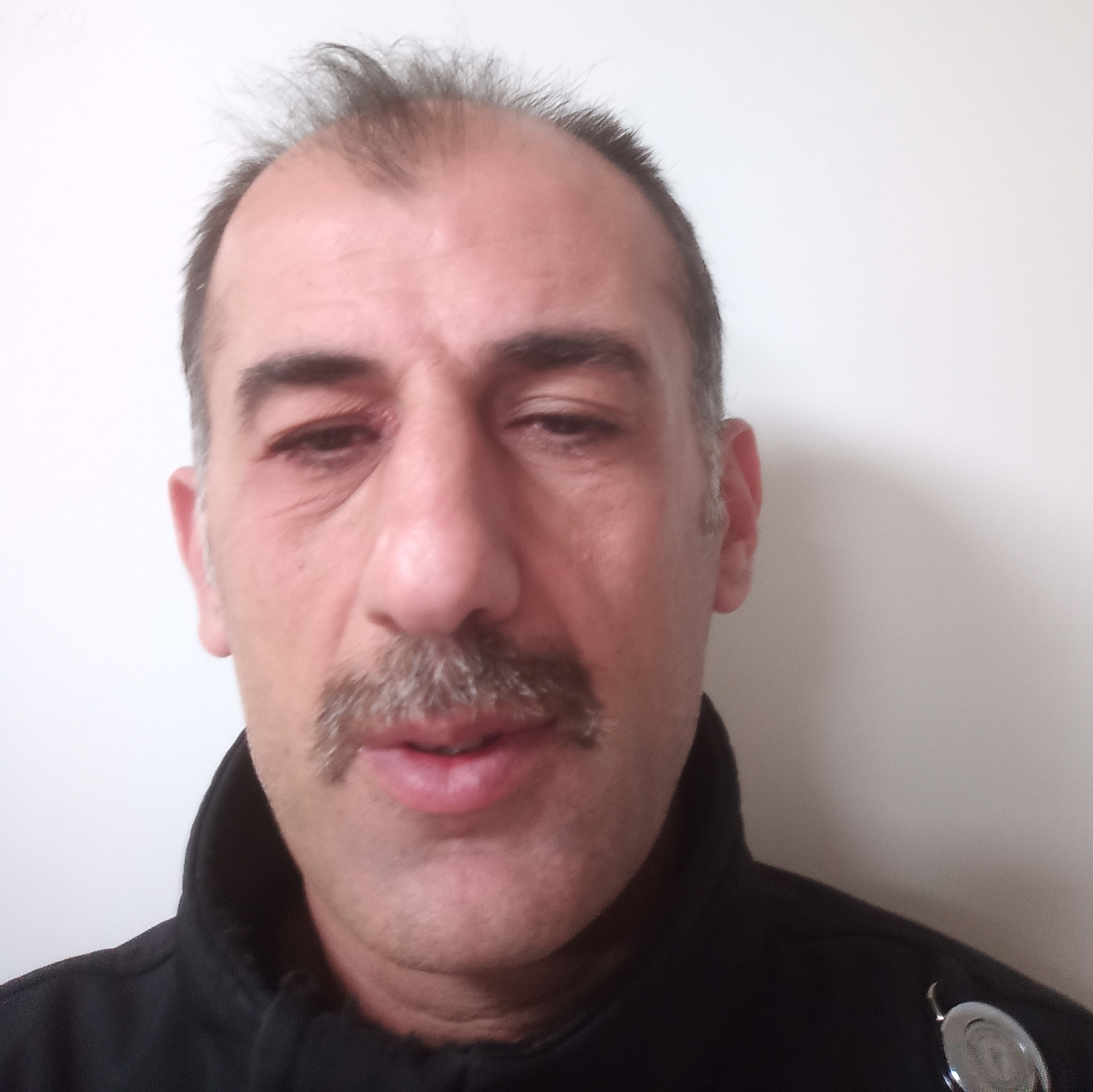 ARİF GÜR