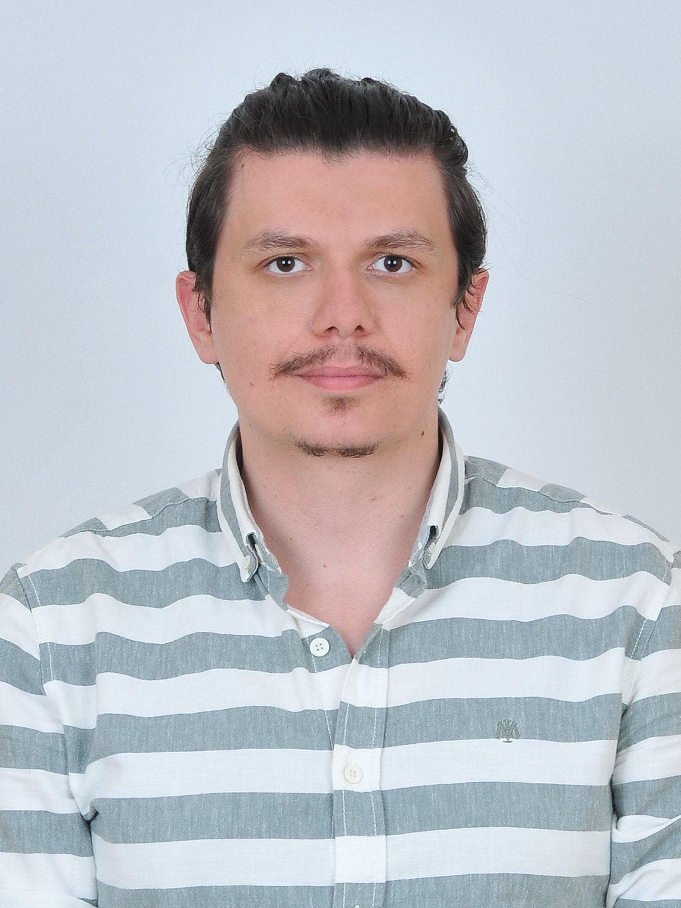 TUNAHAN KURUKAHVECİ