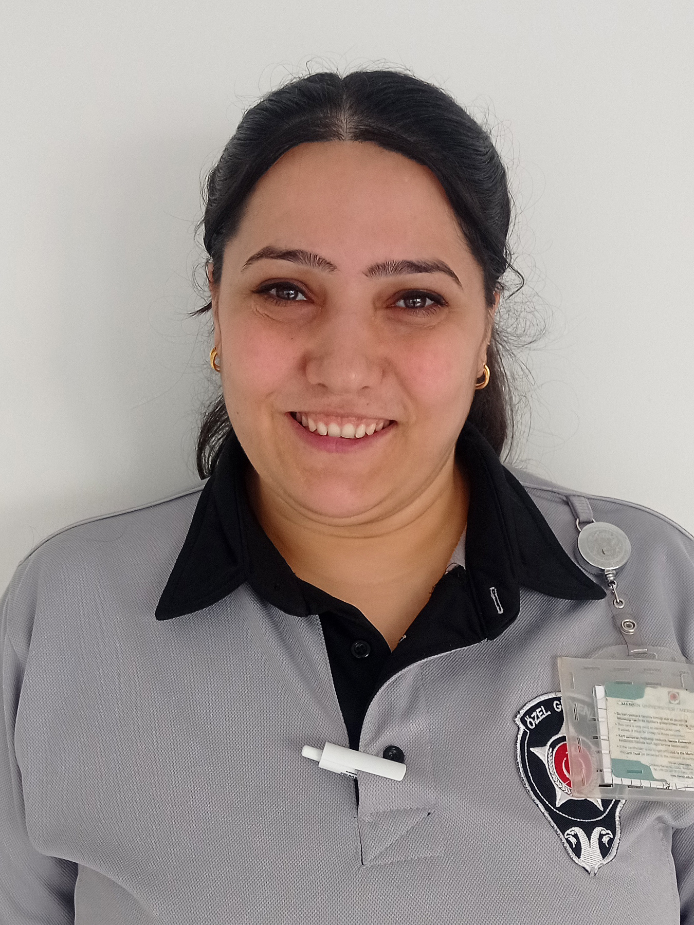 SELVİ DİNÇ